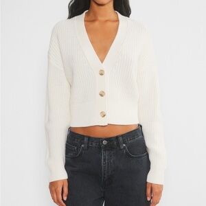 Aritzia Canberra Cashmere Cardigan
